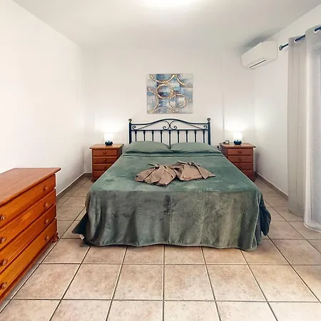 Apartment Azahares *